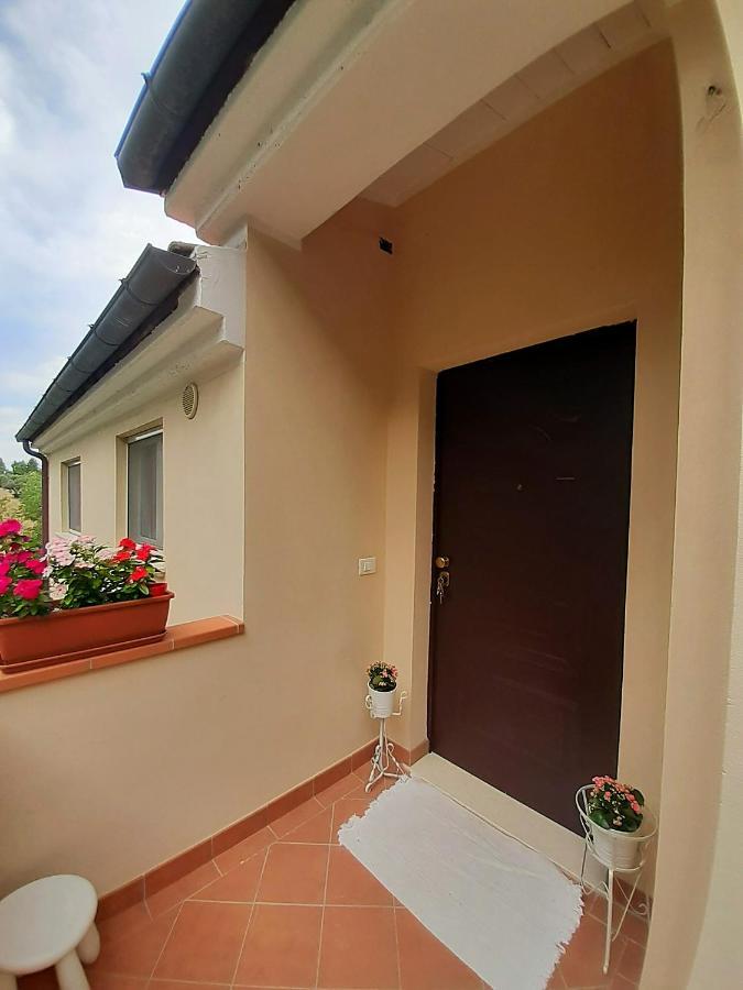 Apartamento Casale Angela Torrevecchia Teatina Exterior foto