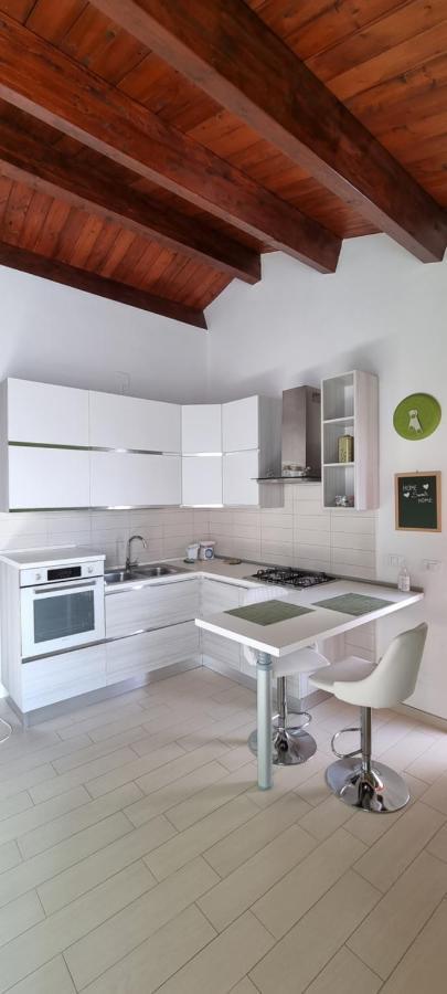 Apartamento Casale Angela Torrevecchia Teatina Exterior foto