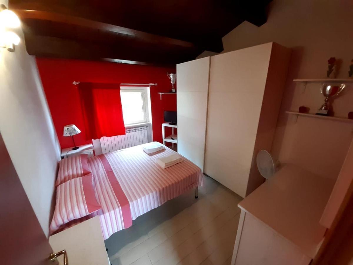 Apartamento Casale Angela Torrevecchia Teatina Exterior foto